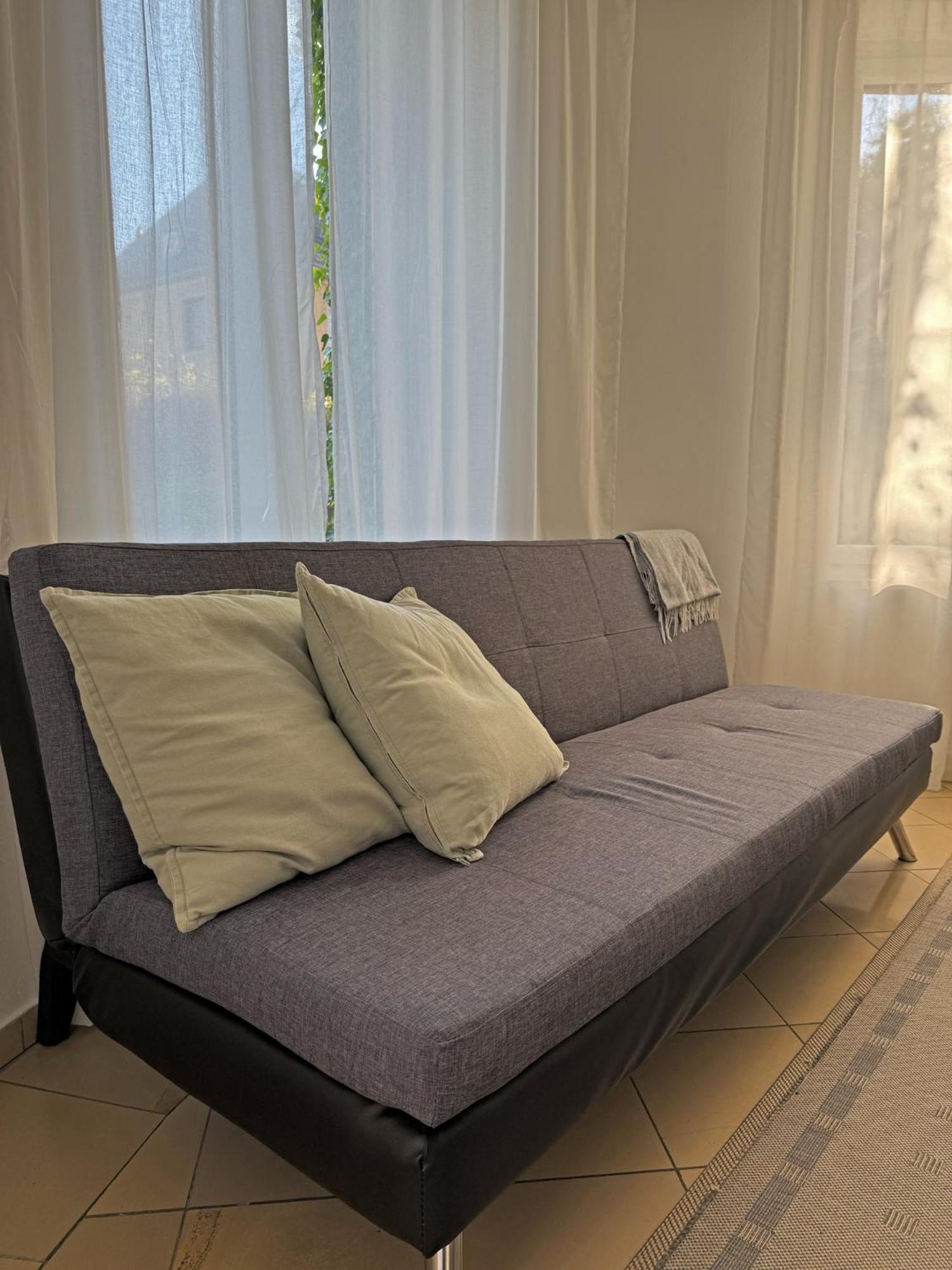 זלב Paterre Wohnung In Der Rosa Villa מראה חיצוני תמונה